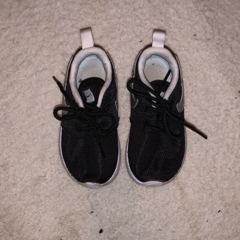 Kids Nike sneaks